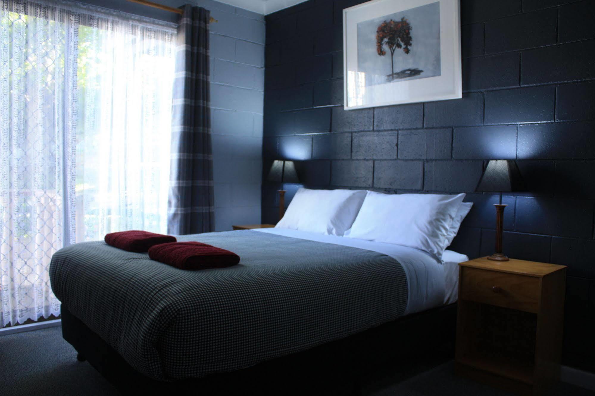 Troldhaugen Lodge - Adults Only Jindabyne Exterior photo